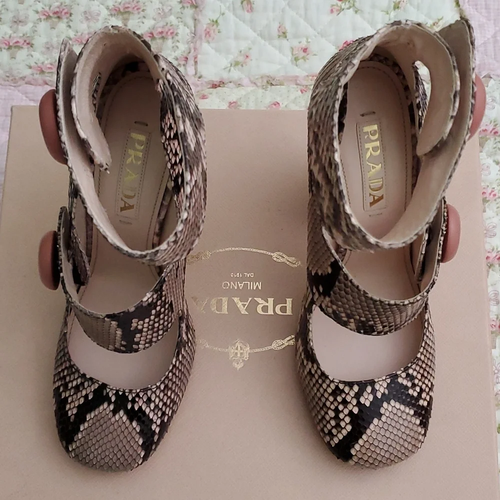 Prada python ankle strap marry jane pumps Calzature Donna Cipria button hot 37 7 - Picture 17 of 17